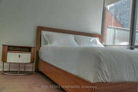 Photo 10 at 603 - 18 Yorkville Avenue, Annex, Toronto