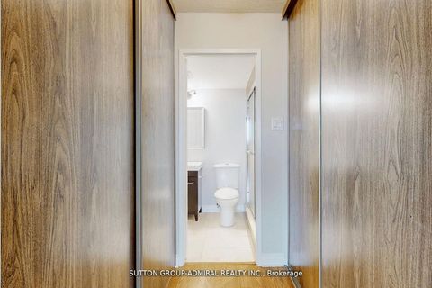 Photo 15 at 1107 - 7601 Bathurst Street, Yorkhill, Vaughan
