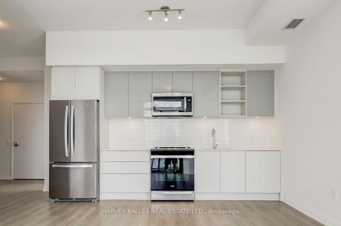 Photo 10 at LPH09 - 25 Holly Street, Mount Pleasant West, Toronto