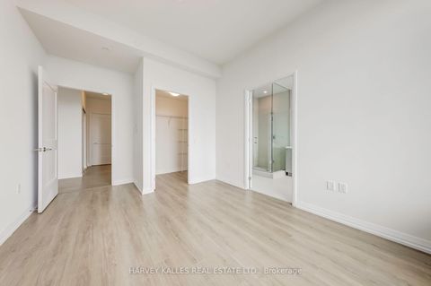 Photo 13 at LPH09 - 25 Holly Street, Mount Pleasant West, Toronto