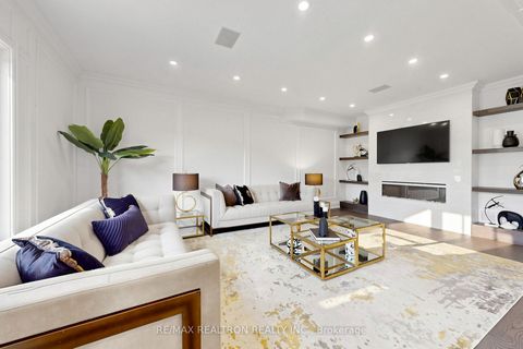 Photo 10 at 24 Drummond Drive, Maple, Vaughan