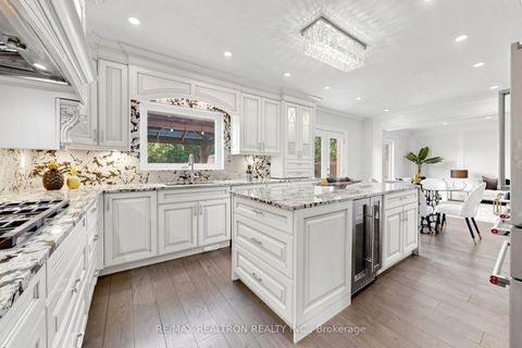 Photo 15 at 24 Drummond Drive, Maple, Vaughan