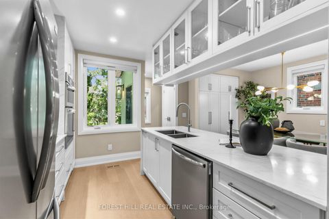 Photo 10 at 35 Park Hill Road, Forest Hill North, Toronto