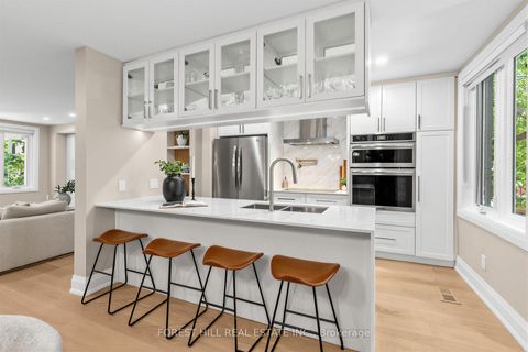 Photo 11 at 35 Park Hill Road, Forest Hill North, Toronto
