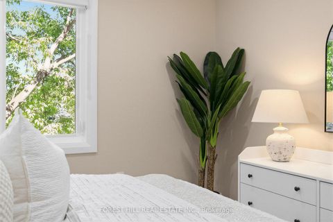 Photo 24 at 35 Park Hill Road, Forest Hill North, Toronto