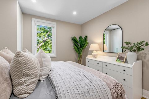 Photo 25 at 35 Park Hill Road, Forest Hill North, Toronto