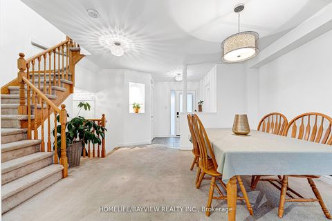 Photo 9 at 515 Rourke Place, College Manor, Newmarket