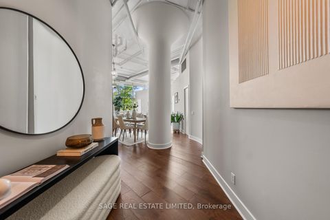 Photo 3 at 123 - 1001 Roselawn Avenue, Belgravia, Toronto