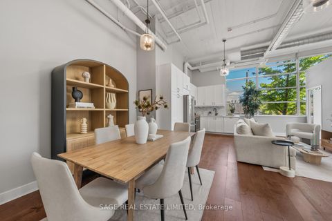 Photo 4 at 123 - 1001 Roselawn Avenue, Belgravia, Toronto