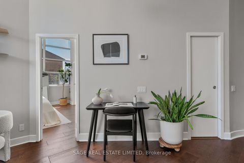 Photo 9 at 123 - 1001 Roselawn Avenue, Belgravia, Toronto