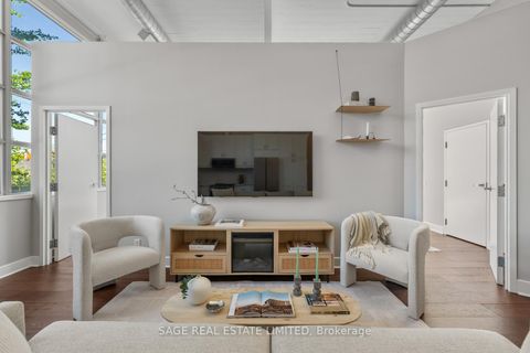 Photo 17 at 123 - 1001 Roselawn Avenue, Belgravia, Toronto