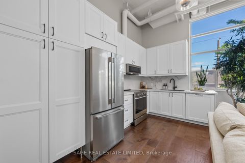 Photo 19 at 123 - 1001 Roselawn Avenue, Belgravia, Toronto