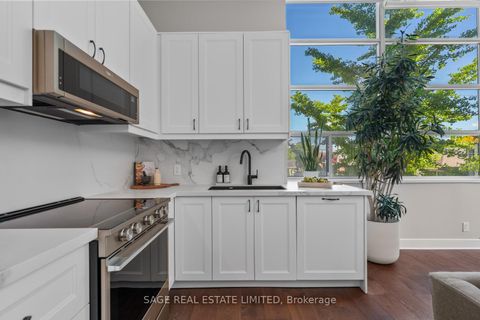 Photo 21 at 123 - 1001 Roselawn Avenue, Belgravia, Toronto