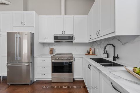 Photo 22 at 123 - 1001 Roselawn Avenue, Belgravia, Toronto