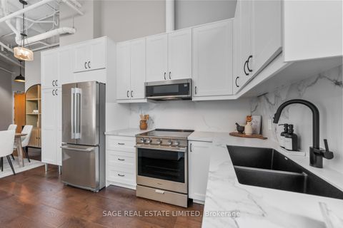 Photo 23 at 123 - 1001 Roselawn Avenue, Belgravia, Toronto