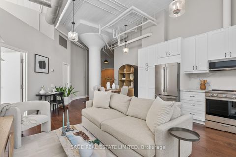 Photo 26 at 123 - 1001 Roselawn Avenue, Belgravia, Toronto