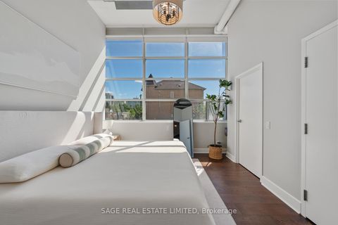 Photo 33 at 123 - 1001 Roselawn Avenue, Belgravia, Toronto