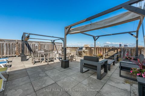 Photo 46 at 123 - 1001 Roselawn Avenue, Belgravia, Toronto