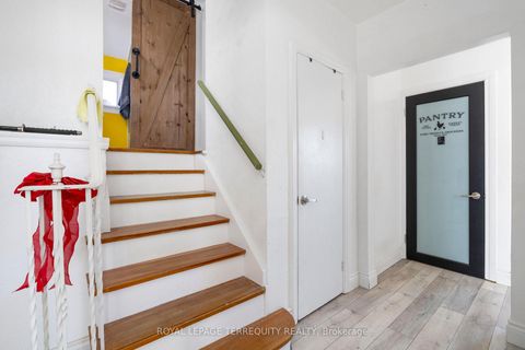 Photo 12 at 64 Pelmo Crescent, Pelmo Park W4, Toronto