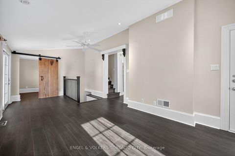 Photo 18 at 52 Parkside Drive, Queen's Park, Barrie