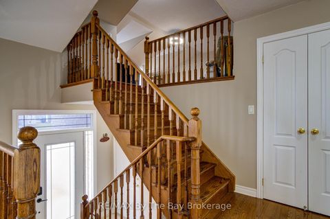 Photo 6 at 229 Atkinson Street, Stayner, Clearview