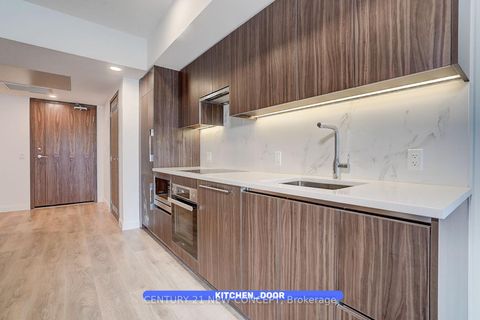 Photo 14 at 936 - 1 Concord Cityplace Way, Waterfront Communities C1, Toronto