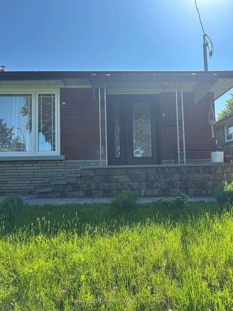 Photo 13 at 36 Kim Court, Kennedy Park, Toronto