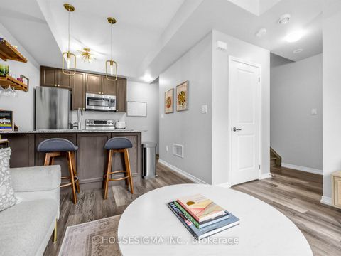 Photo 6 at 139 - 34 Fieldway Road, City Centre West, Toronto