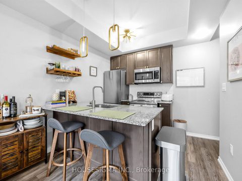 Photo 10 at 139 - 34 Fieldway Road, City Centre West, Toronto