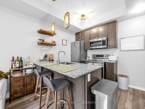 Photo 12 at 139 - 34 Fieldway Road, City Centre West, Toronto