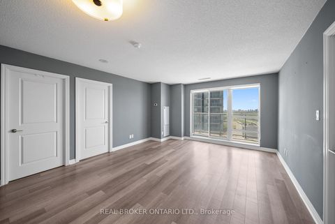 Photo 4 at 3010 - 2015 Sheppard Avenue E, Henry Farm, Toronto
