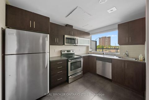 Photo 25 at 3010 - 2015 Sheppard Avenue E, Henry Farm, Toronto