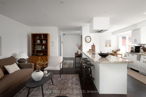 Photo 7 at 34 Tambrook Drive, L'Amoreaux, Toronto