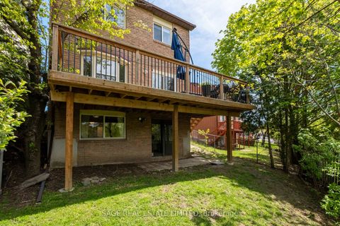 Photo 32 at 34 Tambrook Drive, L'Amoreaux, Toronto