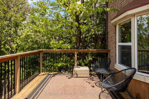 Photo 34 at 34 Tambrook Drive, L'Amoreaux, Toronto
