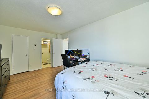 Photo 38 at 1015 - 2550 Pharmacy Avenue, L'Amoreaux, Toronto