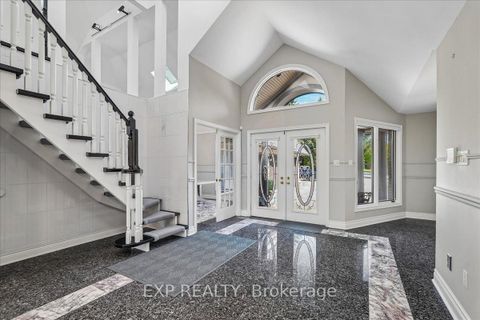 Photo 7 at 332 Burns Boulevard, King City, King