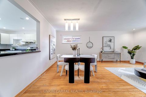 Photo 11 at 483 Huntingwood Drive, Sullivan, Toronto