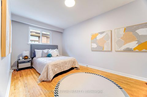 Photo 16 at 483 Huntingwood Drive, Sullivan, Toronto