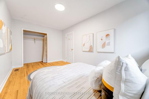Photo 17 at 483 Huntingwood Drive, Sullivan, Toronto