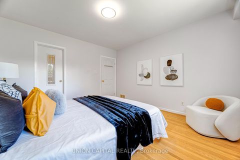 Photo 21 at 483 Huntingwood Drive, Sullivan, Toronto