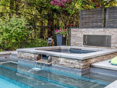 Photo 36 at 443 Paradelle Drive, Oak Ridges Lake Wilcox, Richmond Hill