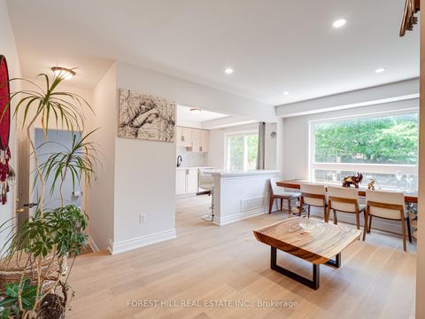 Photo 9 at 70 Shoniker Drive, Summerhill Estates, Newmarket