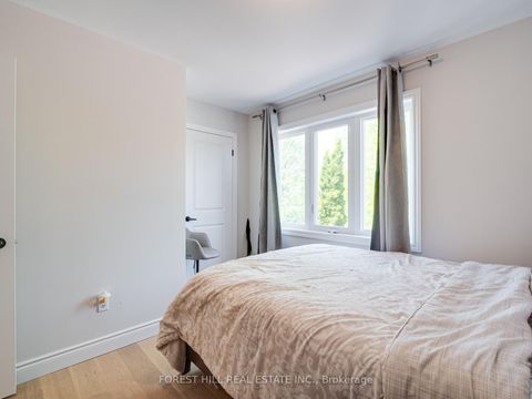 Photo 22 at 70 Shoniker Drive, Summerhill Estates, Newmarket