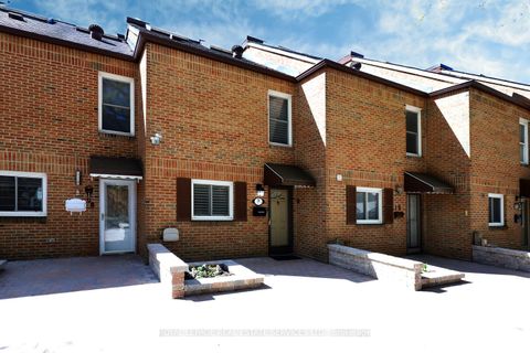 Photo 0 at 18 - 442 Perth Avenue, Junction, Toronto