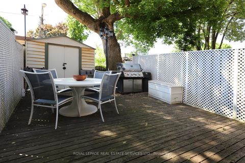 Photo 16 at 18 - 442 Perth Avenue, Junction, Toronto