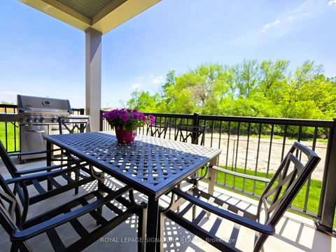 Photo 2 at 16 Gianvito Crescent, King City, King