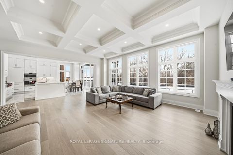 Photo 10 at 16 Gianvito Crescent, King City, King