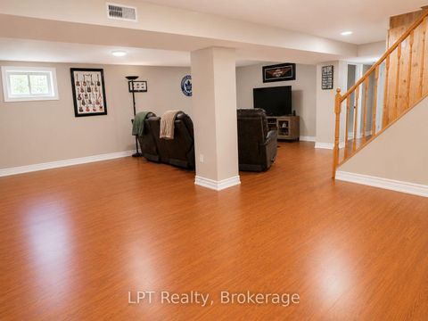 Photo 13 at 256 Farewell Street, Donevan, Oshawa