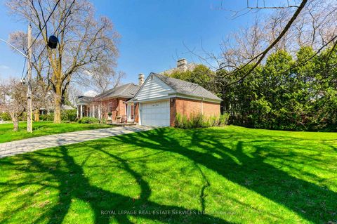 Photo 3 at 44 Highland Crescent, York Mills, Toronto